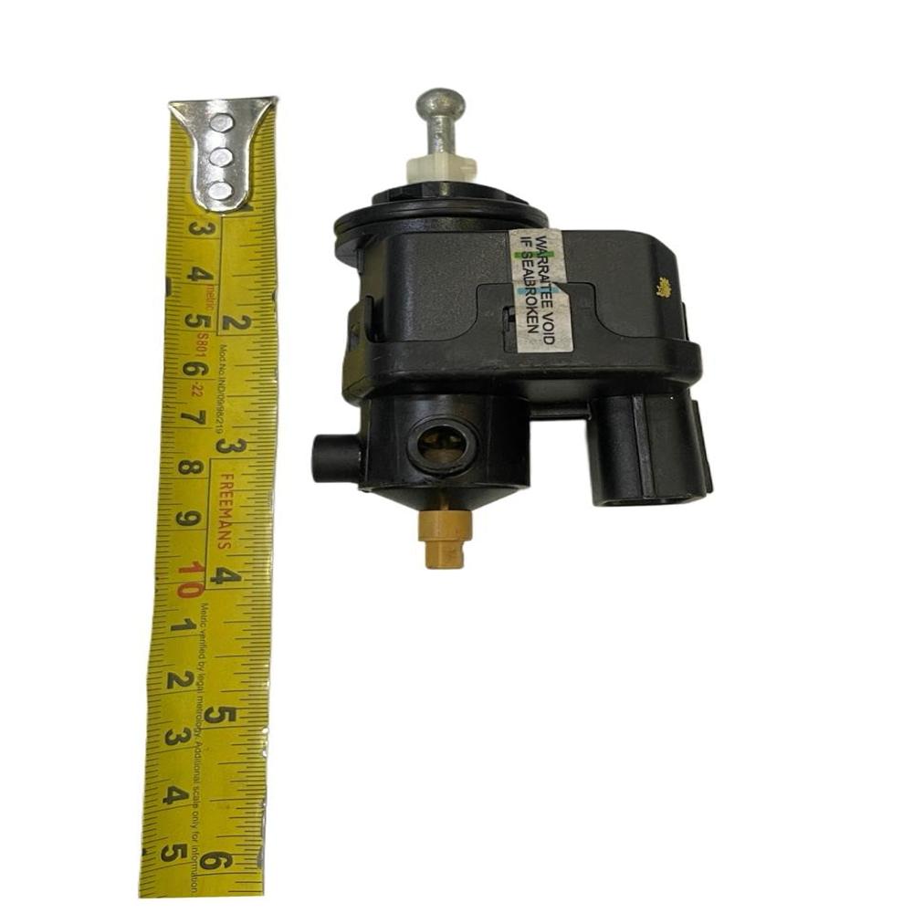K D HEADLIGHT ADJUSTABLE MOTOR (UNIVERSAL) OEM