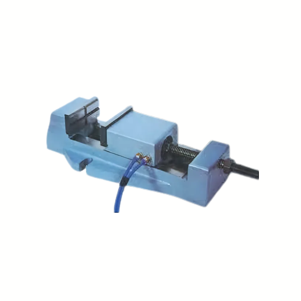 4 Inch Jaw Width Pneumatic Machine Vice - Features: Rust Proof