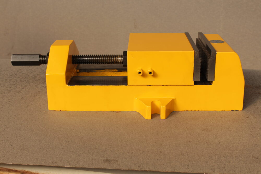 Heavy Duty Pneumatic Machine Vice - Color: Yellow