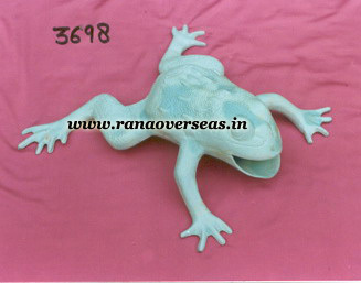 Light Green Aluminium Metal Frog