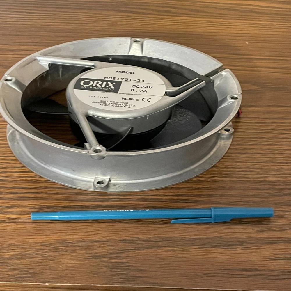 Orix Mds1751-24Sh 24V Dc 0.7A 12038Mm Metal High-Performance Axial Fan By Oriental Motor Axial Cooling Fan - Color: Silver