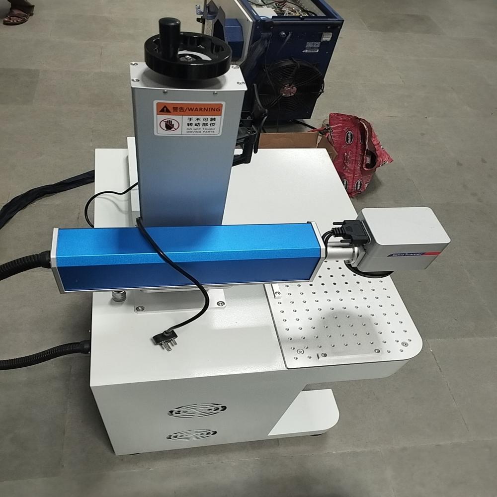 Ss Nameplate Laser Marking Machine - Accuracy: 100 %