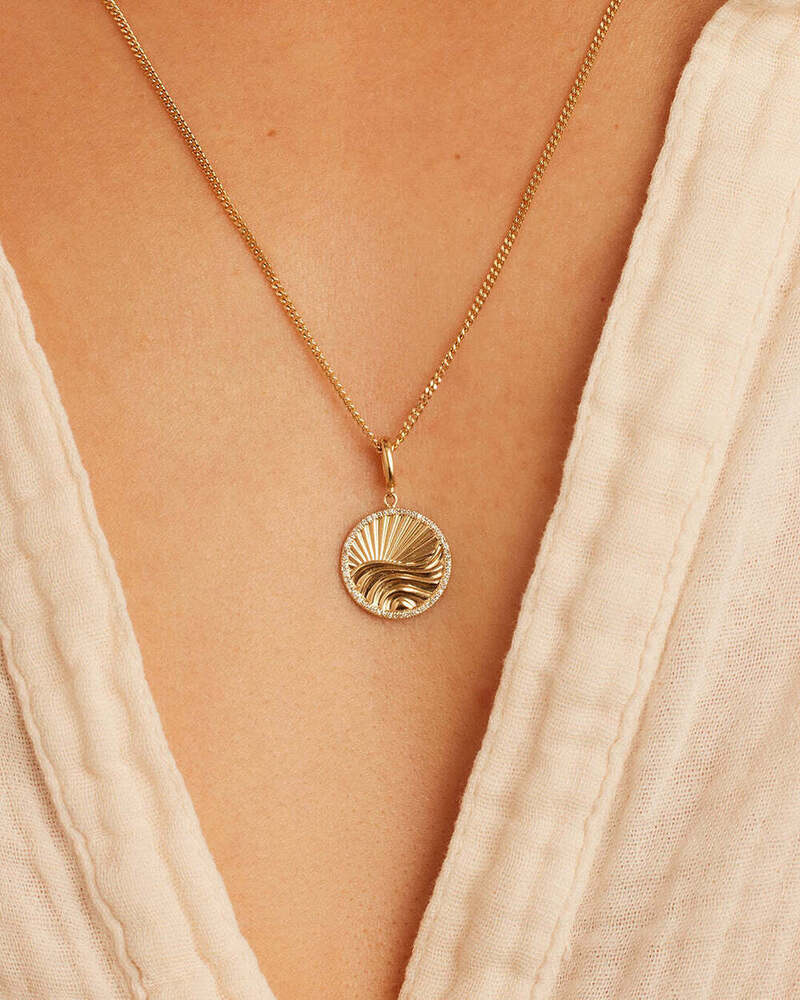 Diamond Wave Charm Pendant in 18K Solid Gold with Lab Grown VVS/EF Diamonds 0.083 CT