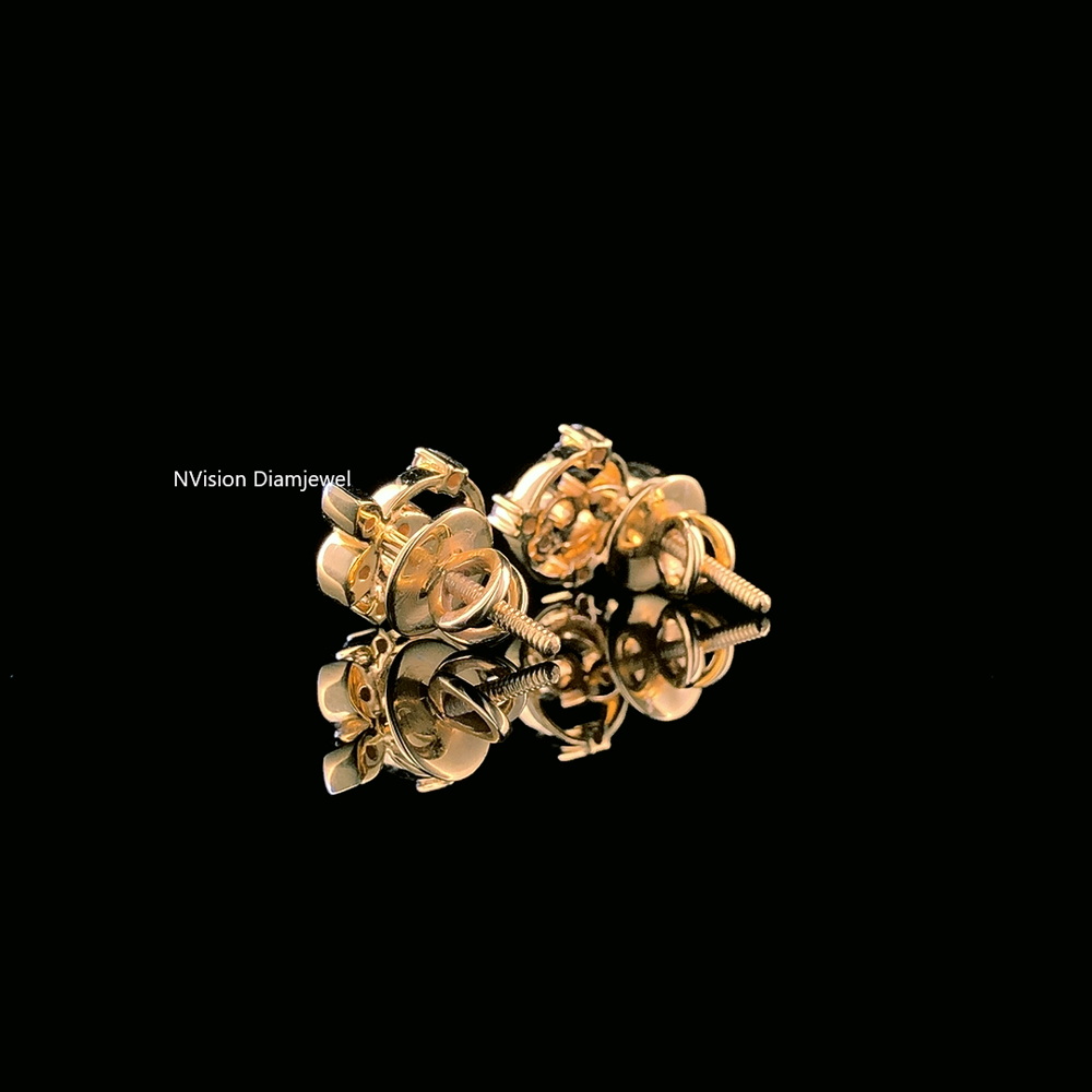 Swril Thrill Natural Diamond & Gold Stud Earrings