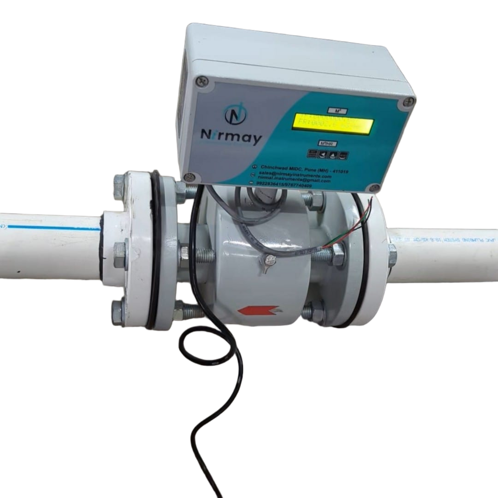 Electromagnetic Flow Meter - Accuracy: 0.5 %