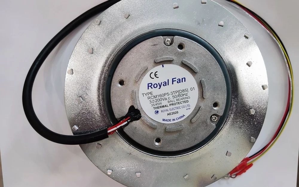 ROYAL FAN RCM160P5-3TP [85] 01 200V AC  50/60HZ 35/45W 4-Wire Electricity, Steel Axial Cooling Fan