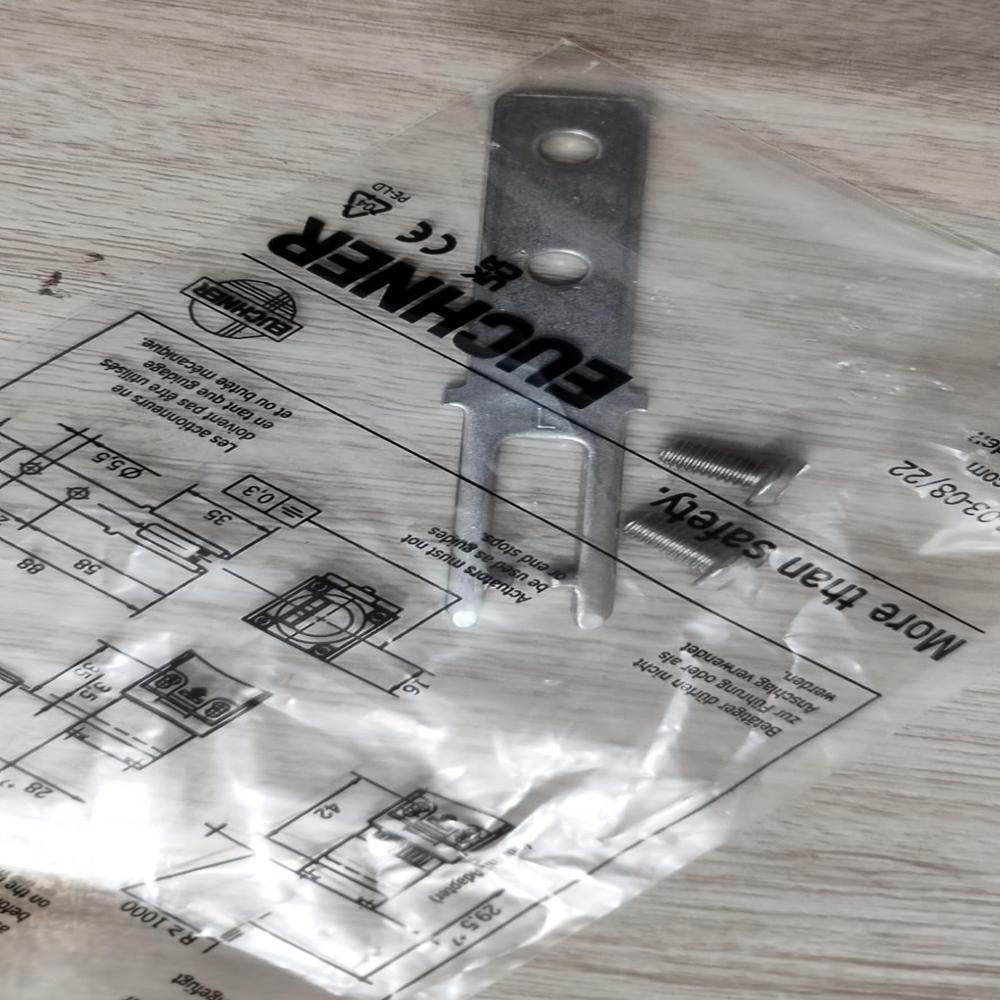 EUCHNER  137545 TP1-528A024MC2480