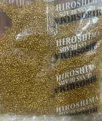 8-0 And 11-0 Size Golden Pote Glass Seed Beads - Place Of Origin: India