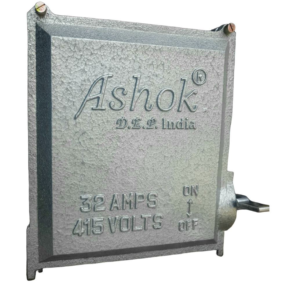 32 Amp x 415 Volt ICTP (Iron Clad Triple Pole)