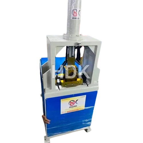 Hydraulic Pipe Cutting Machine - Capacity: 25-30 Ton