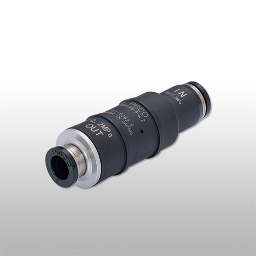 Pre-Set Pressure Regulator - Color: Black