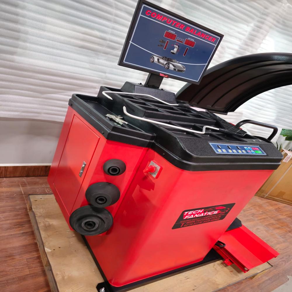 Videographic Wheel Balancer - Standard Size Electric Powered Machine | Advanced Software, 1-year Warranty, Easy-to-use Interface For Precise Wheel Alignment