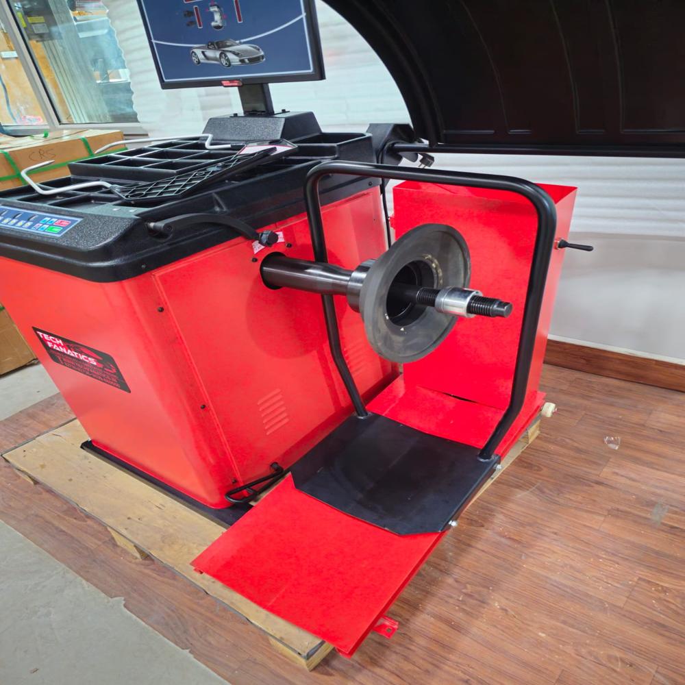Videographic Wheel Balancer - Standard Size Electric Powered Machine | Advanced Software, 1-year Warranty, Easy-to-use Interface For Precise Wheel Alignment