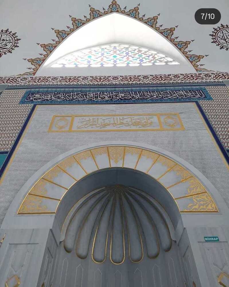 White Marble Masjid Mihrab