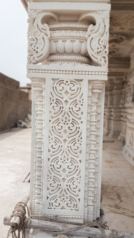 White Marble Carving Column