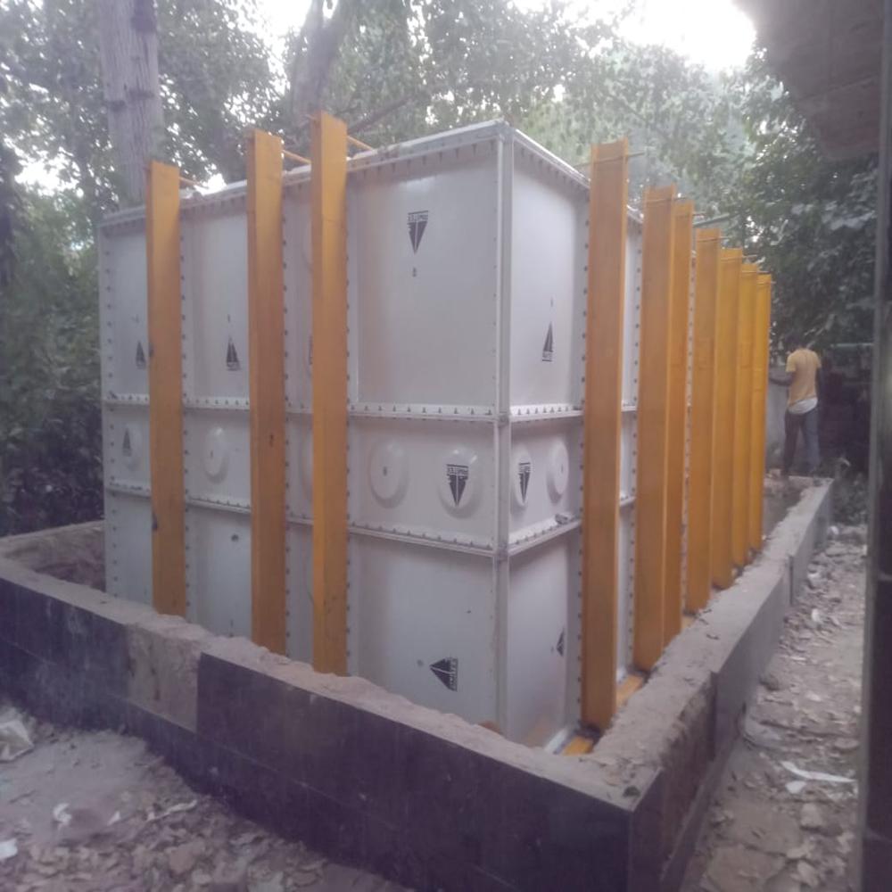 Amitex Smc Panel Tank - Color: White