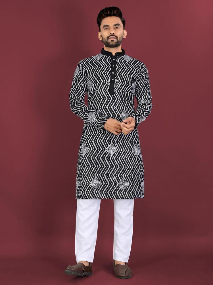 Mans Kurta With Payjam Embrodery Work