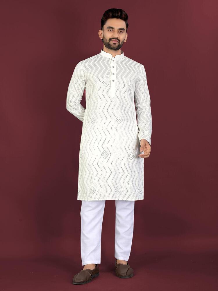 Mans Kurta With Payjam Embrodery Work