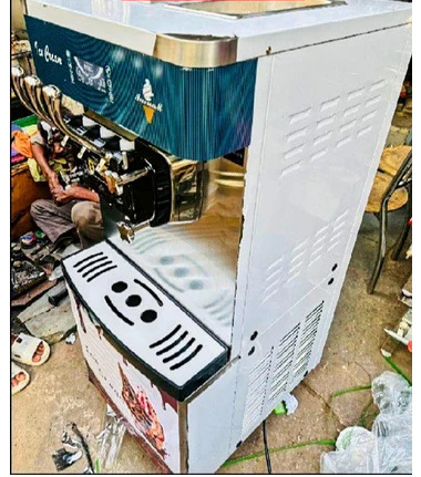 Softy Ice Cream Machine