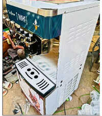 Softy Ice Cream Machine