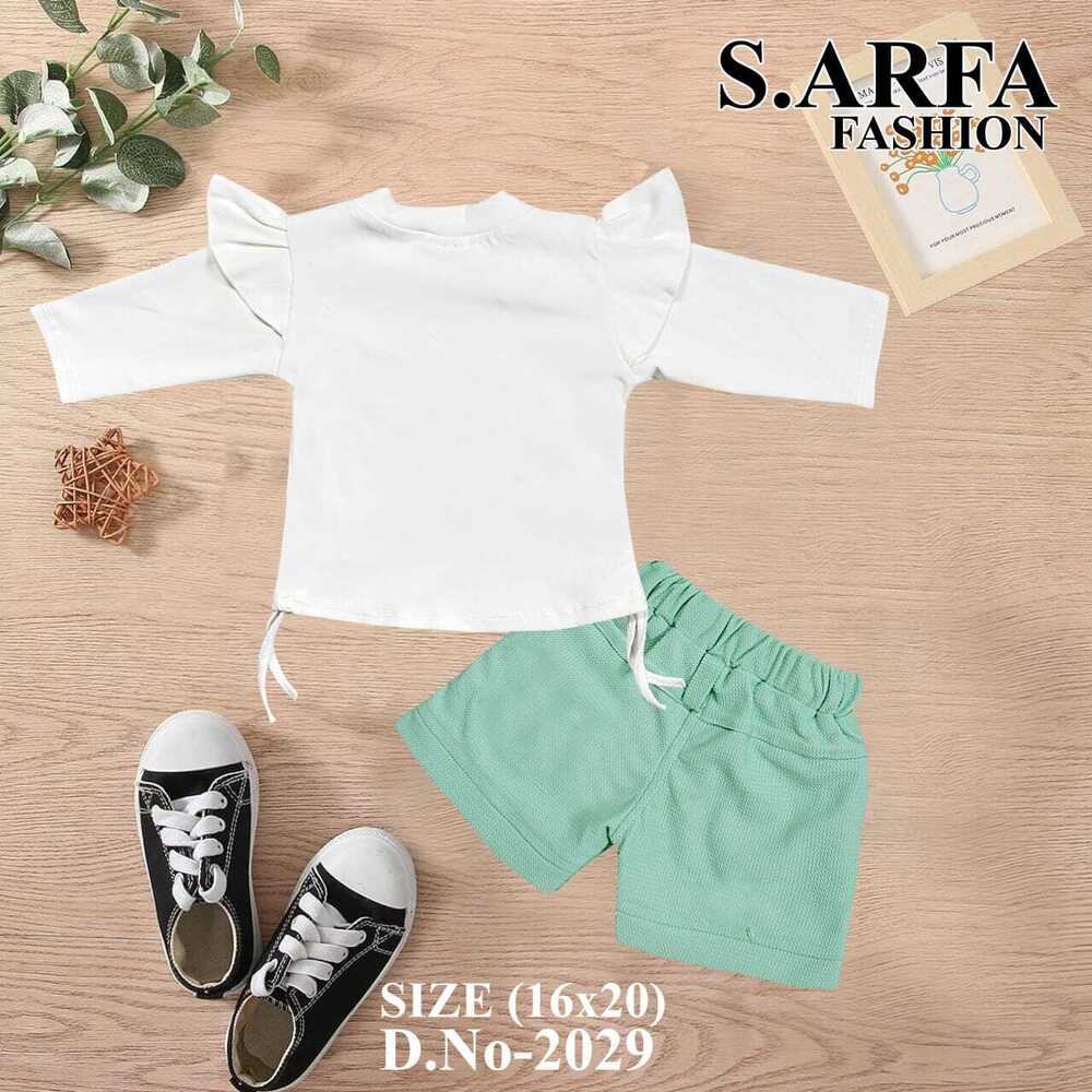 Dn-2029 Tops And Hot Pant Baby Clothing Set - Age Group: Kids