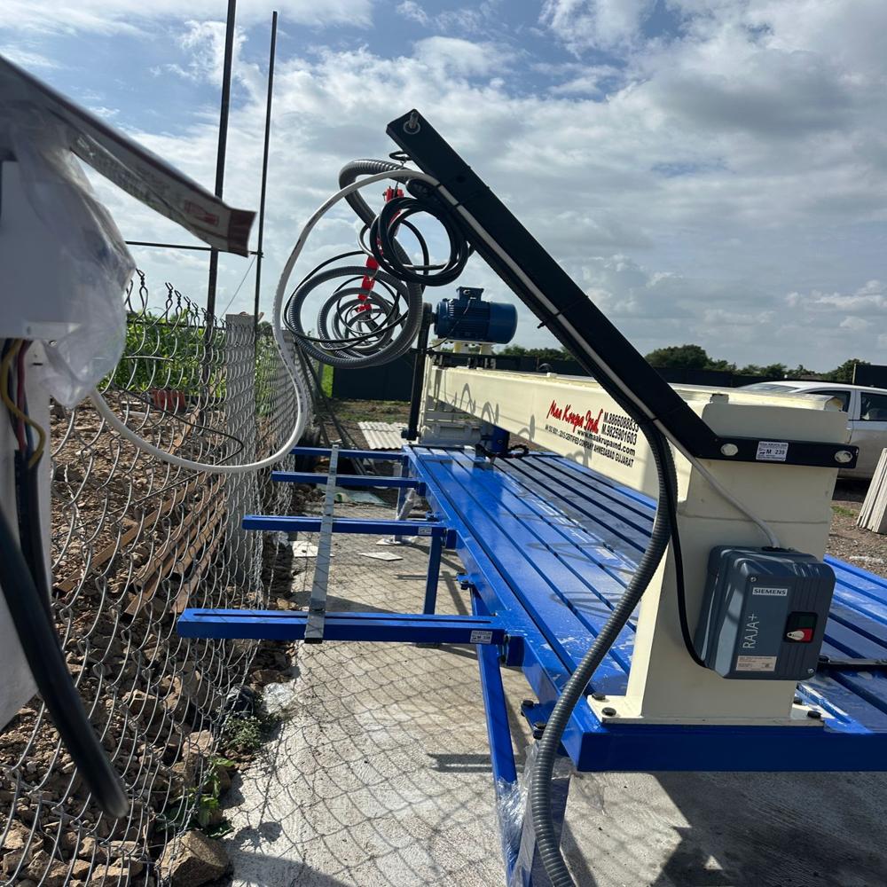 Bridge Type Edge Cutting Machine - Cutting Area: 50 Square Millimeter (Mm2)