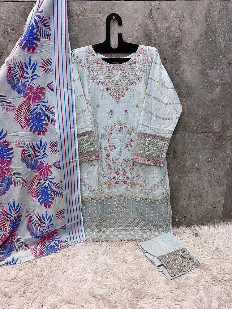 Pakistani Suits - Color: Multicolor