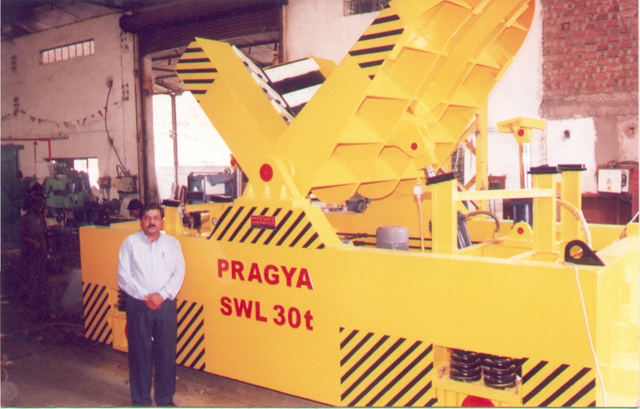 Hydraulic Coil Tilter