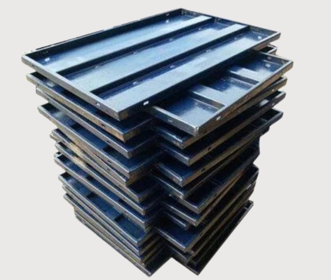 Acro Plate - Color: Grey