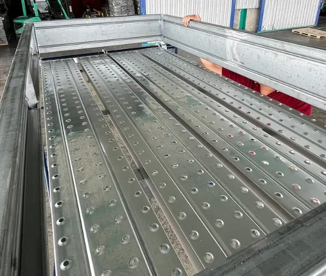 Gi Expendable Toe Board - Application: Shuttering