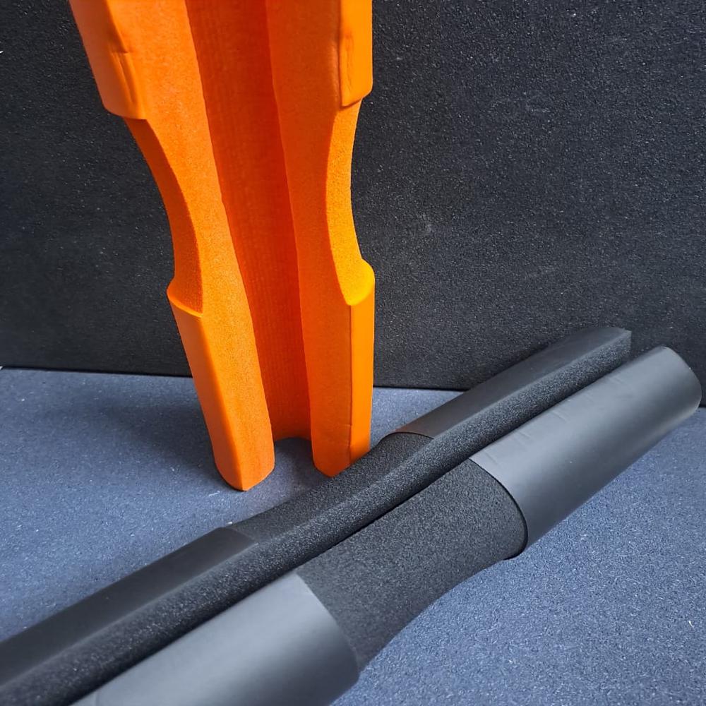 Squat Neck Cusion - Grade: Commercial Use