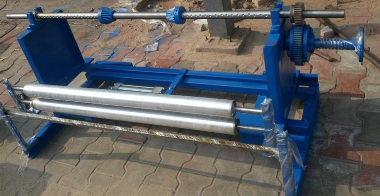 Textile Unwinder Machine - Color: Blue
