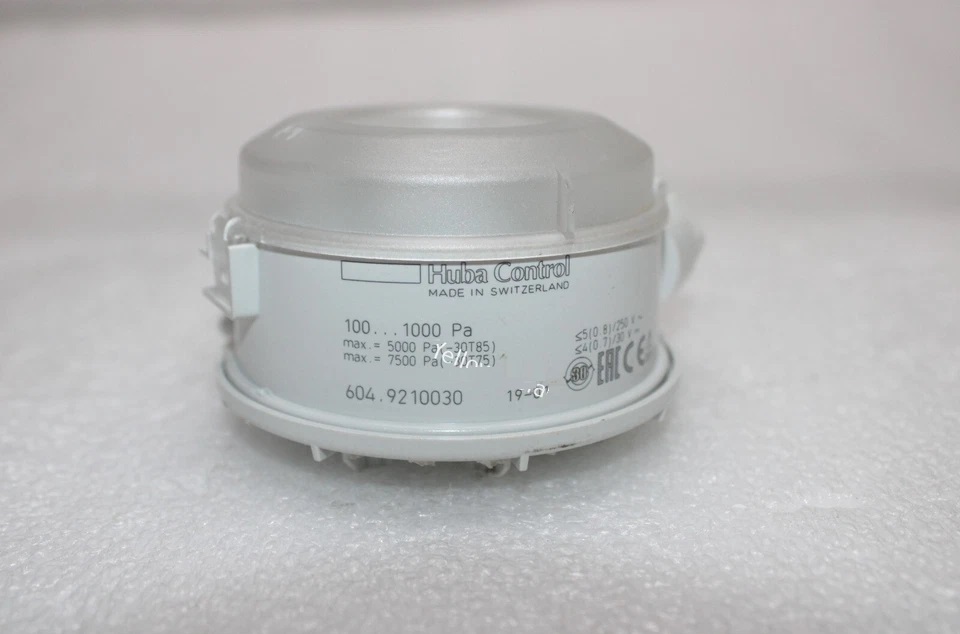 Huba 604.9210030 Differential Pressure Controller 100-1000pa