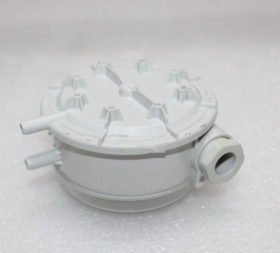 Huba 604.9210030 Differential Pressure Controller 100-1000pa