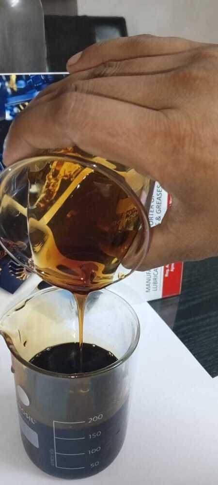 Lubricating Oil Additives - Brown Liquid In Bottle | Enhance Efficiency, Reduce Friction, Suitable For Industrial And Laboratory Applications