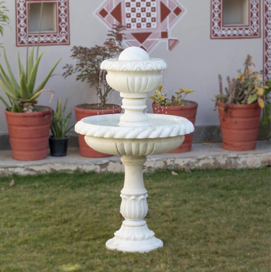 White Marble Fountain - Water Height: 4 Fit
