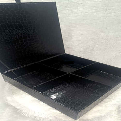 02_Dry Fruit Box - Color: Black