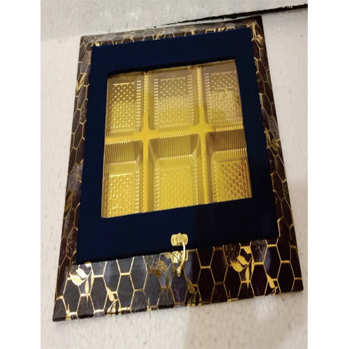 07_Dry Fruit Box - Color: Black