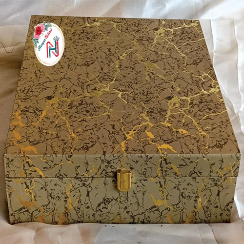 06_Gift Box