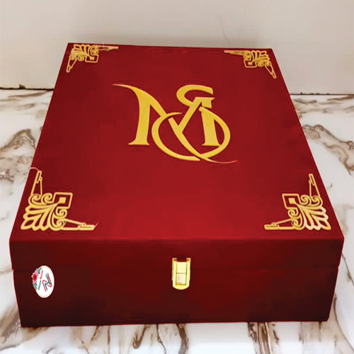 01_Wedding Box - Color: Red