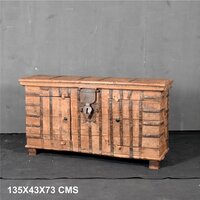 Vintage Wooden Trunk Cabinet - Material: Wood