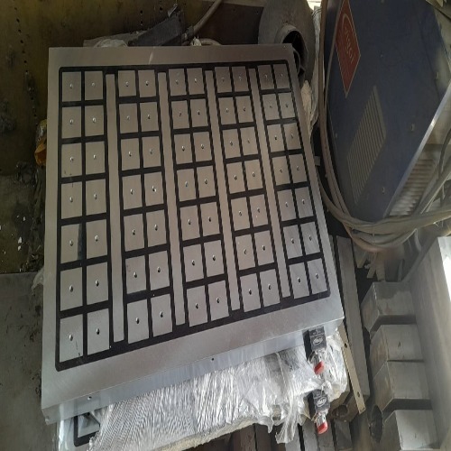 Electro-permanent magnetic chuck