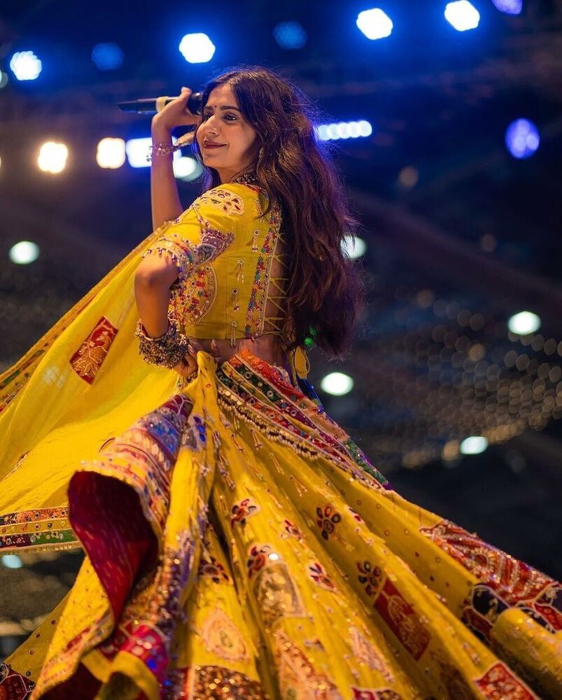 NEW TRENDING NAVRATRI SPECIAL CHANIYA CHOLI