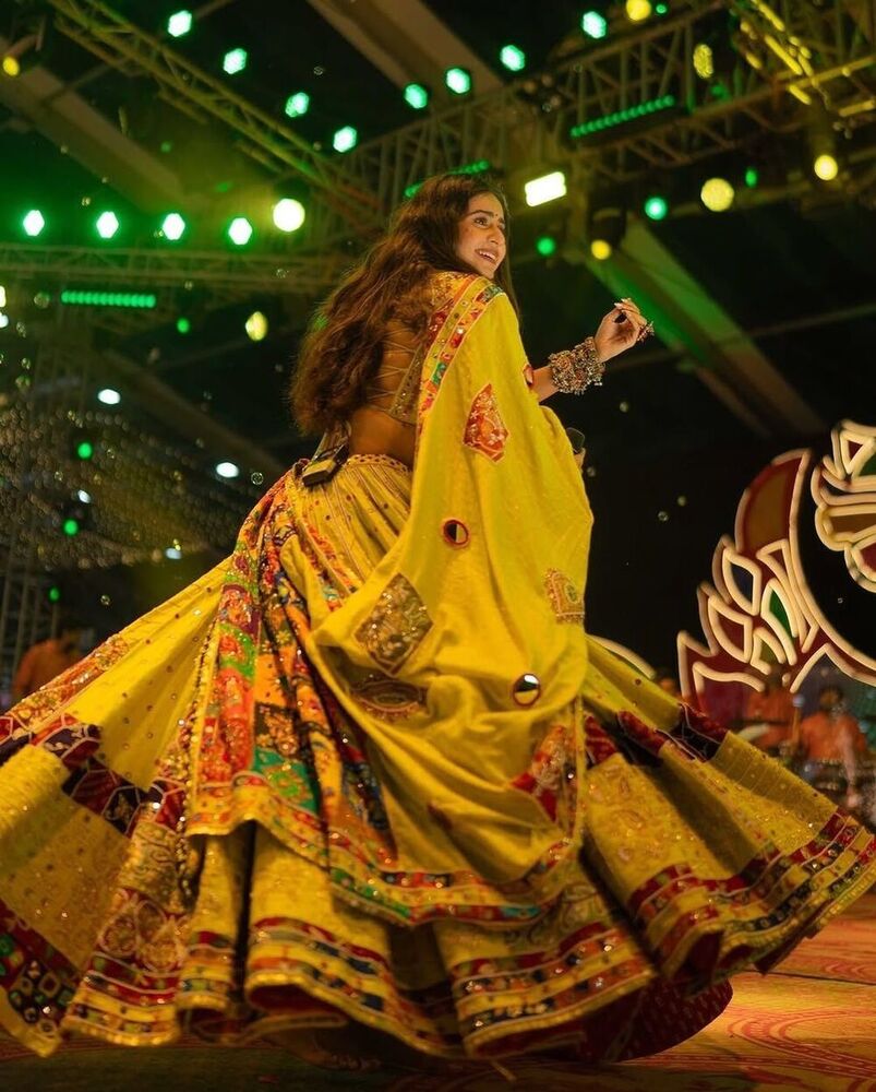 NEW TRENDING NAVRATRI SPECIAL CHANIYA CHOLI