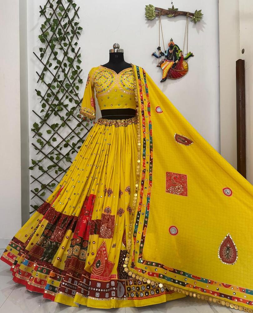 NEW TRENDING NAVRATRI SPECIAL CHANIYA CHOLI