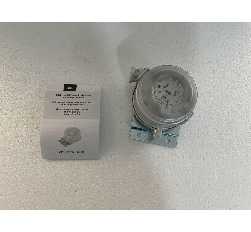 HUBA CONTROL 604.9010020 DIFFERENTIAL PRESSURE SWITCH 200-300 Pa