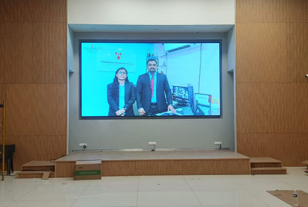 Led Video Wall For Event And Exhibition - Features: High Brightness