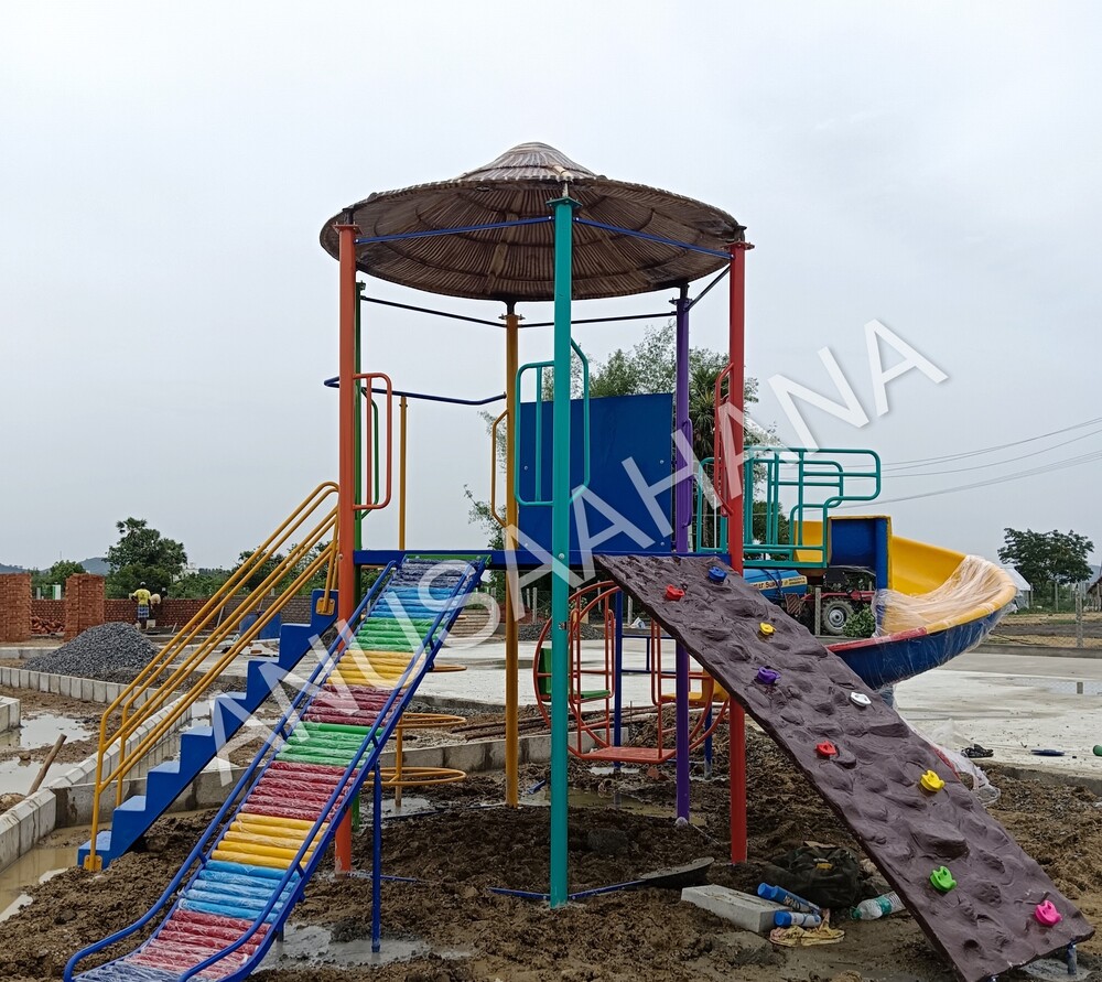 Hexagonal Multi Play System - Frame Material: Ms & Gi
