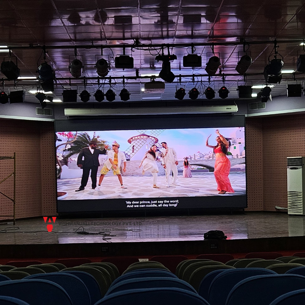 Led Video Wall For Theatre And Auditorium - Features: High Brightness