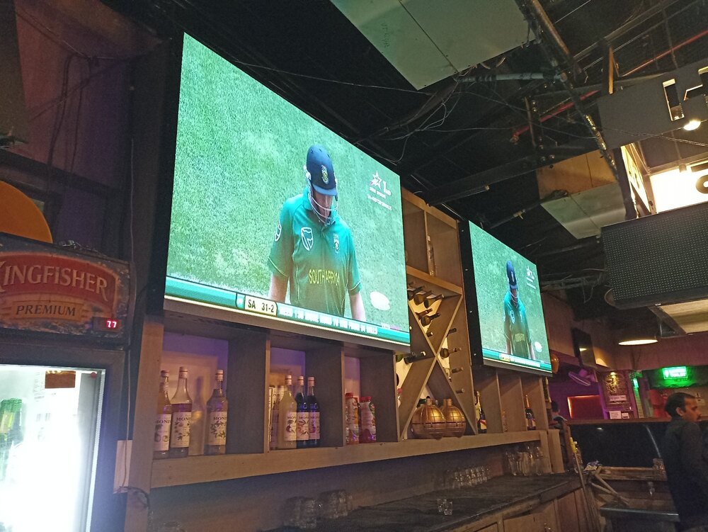 LED Video Wall For Restaurant And Cafe